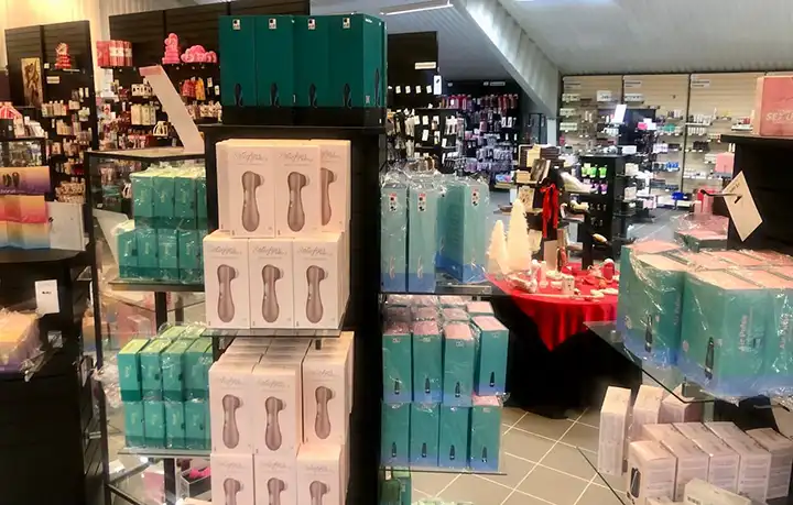 Lustjakt butik – fasad och entré i Uddevalla